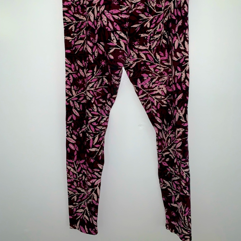 LulaRoe Purple Leaves TC Leggings